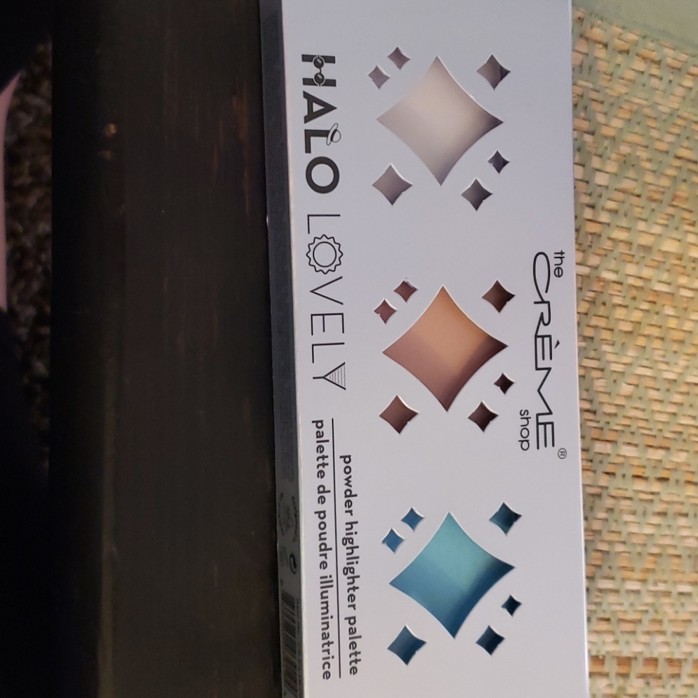 The creme shop highlighter palette